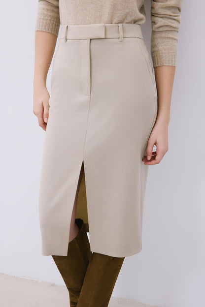 Yırtmaç Detaylı Yün Dokulu Bej Midi Etek