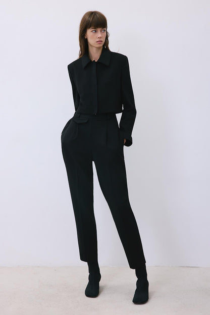 Yün Dokulu Fermuarlı Crop Siyah Ceket