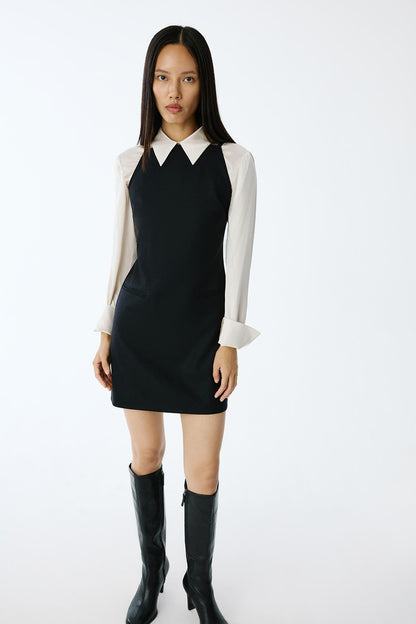 Yün Dokulu Kare Yaka Mini Siyah Elbise