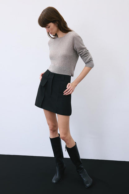 Yün Dokulu Siyah Şort Etek